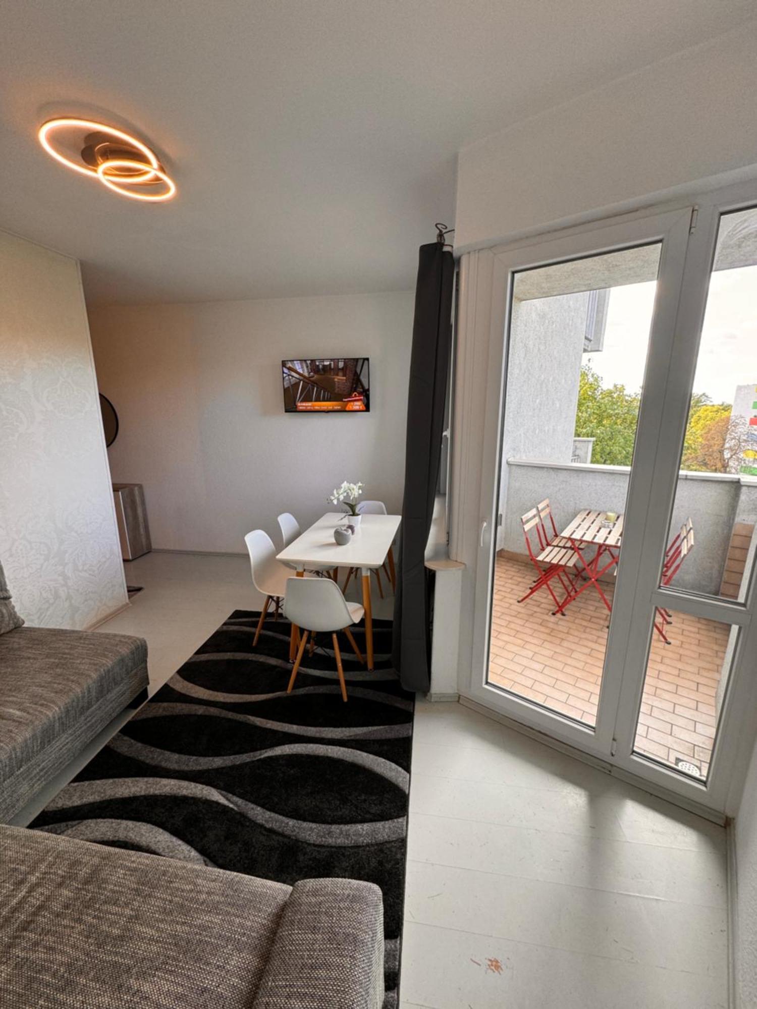 Hubert Apartamento Berlim Exterior foto